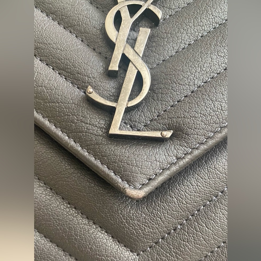Saint Laurent 2019 Matelasse Chevron Monogram Medium College Bag - Picture 3 of 12